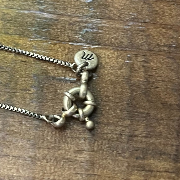 5/$45 Madewell Gold Tone Multi Tone Long Metal Chevron Pendant Necklace - Picture 2 of 6